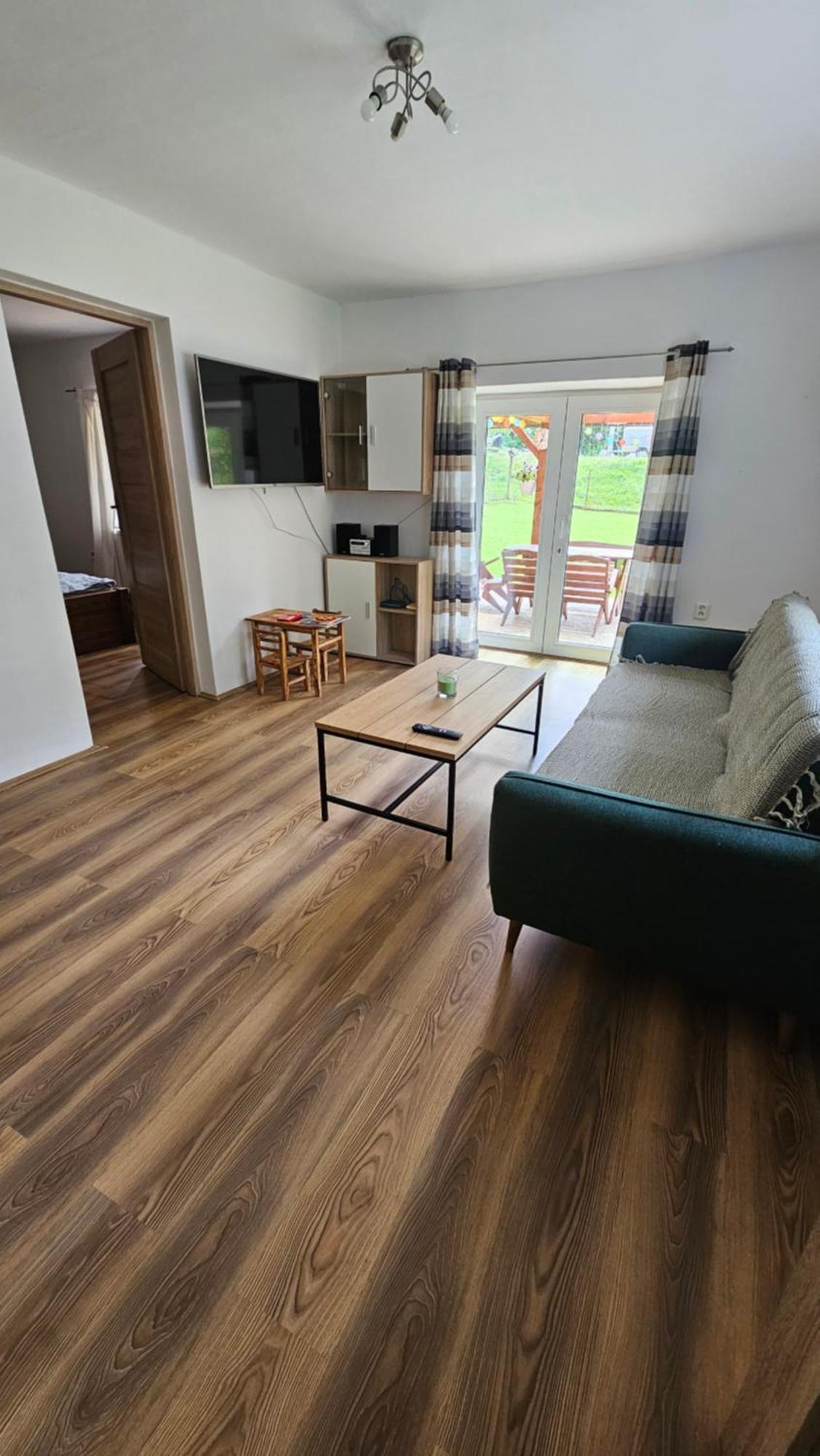 Farma U Lesa Apartment Hlinsko Luaran gambar